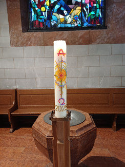Osterkerze Auferstehungskirche