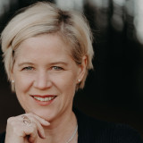 Pfarrerin Hannah von Schroeders